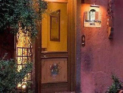 Domus Tiberina Otel Roma